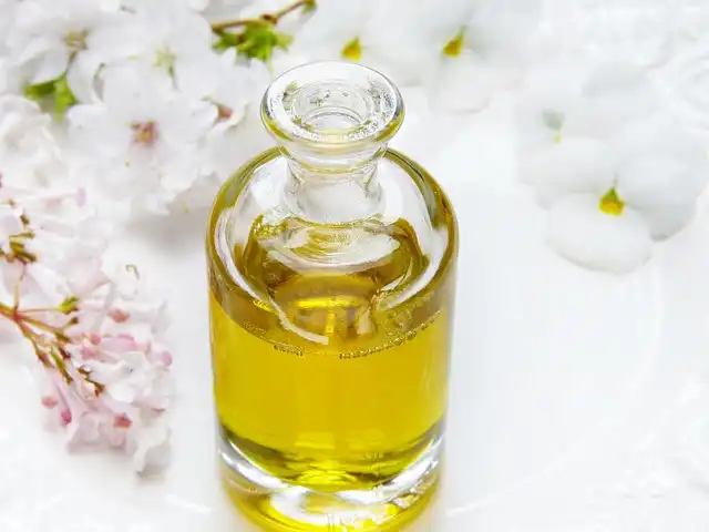 L’Oréal & Kering: Beauty Partnership, Licensing Deals & Strategy