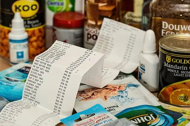 Dollar Stores Thrive as Beauty Consumers Seek Value Amid K-Shaped Economy