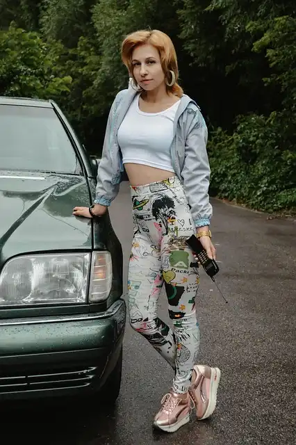 Express Launches “Too Easy” Campaign: Y2K Nostalgia Meets Modern Style